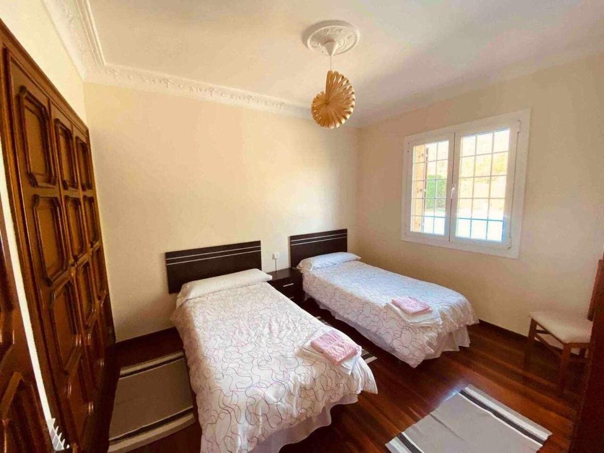Sagastienea Villa Con Piscina Y Tenis En La Rioja Samaniego Εξωτερικό φωτογραφία